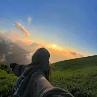 هر پیچِ این مسیر، یه داستان داره