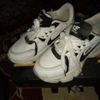 کفش سایز ۳۸