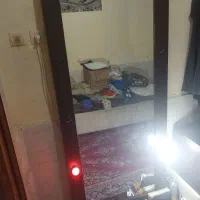 آینه آرایشی بزرگ ایستاده چراغ دار