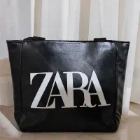 کیف های نو و لباس