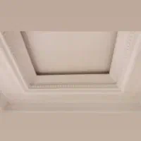 شاگردسفید کار میخام