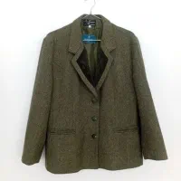 کت پشمی زنانه سایز ۴۶  در حد نو