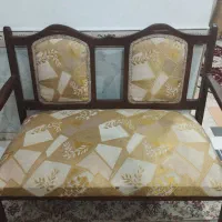 مبل ومیز غذاخوری تمیز و شیک