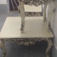 چند عدد تشک یک نفره ودونفره و عسلی ۳عدد چوب راش