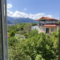 زمین-با-سند-و-دو-واحد-135متری-چابکسر-جاده-سرولات