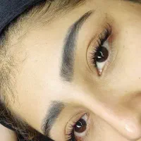 اکستنشن و کاشت مژه
