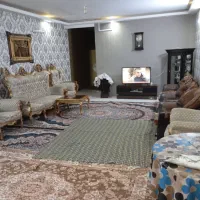 ۱۱۰ متر طبقه اول فروشی