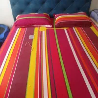 تخت دو نفره در حد نو