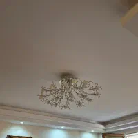 یک عدد لوستر وارداتی همراه با دو دیواری