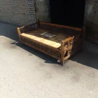 تخت سنتی|صندلی و نیمکت|دوگنبدان, |دیوار