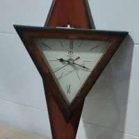 ساعت دیواری ...