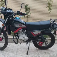 موتورسیکلت دی تی 200 دایچی