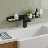 تعدادی شلف دیواری و جاکلیدی