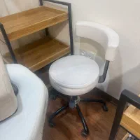 صندلی استاد کار و میز ناخن