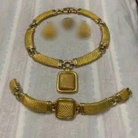 گردنبندودستبند