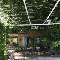 اقامتگاه/باغ/عروسی/سویت/ویلا|اجارهٔ کوتاهمدت ویلا و باغ|سنندج, |دیوار