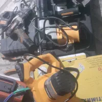 ابزار‌همزن‌وترازلیزری‌اوتو