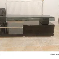 میز تلویزیون در حد نو