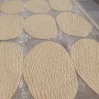 به یک همکار برای کار در نان کره ای بهشت نیازمندیم