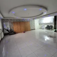 اجاره اداری ۱۲۰ متری اداری بر اصلی گلشهر