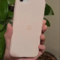 ایفونse 2020|موبایل|قم, جهان بینی|دیوار