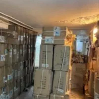 پخش کاغذ دیواری .لمینت.پارکت در انبار