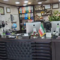 به دو نفر کارمند آقا یا خانم نیارمندیم