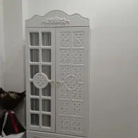 کمد آینه دار و گنجه