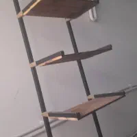 قفسه وصندلی