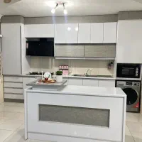 آپارتمان سنددار ط اول / فلکه رازی / شیون فومنی