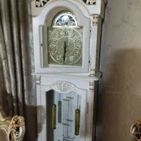 ساعت دیواری ایستاده سالم وتمیز