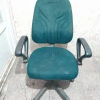 صندلی گردان اداری