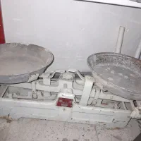 ترازو قدیمی و انتیک