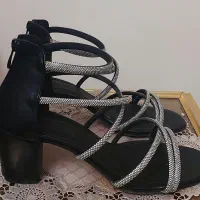 کفش زنانه مجلسی بندی پاشته دار