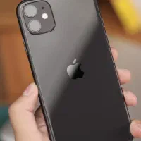 آیفون ۱۱ نرمال اورجینال خیلی تمیز و سالم iphone 11