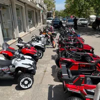 ماشین شارژی اقساط ۴ ماه|اسباب‌بازی بچه|خرمدره, |دیوار