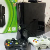 XBOX 360 slim 250g دو‌دسته کپی خور جیتگ