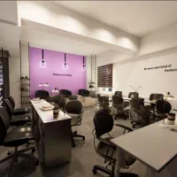 استخدام ناخنکار و پدیکوریست در سالن فول مشتری