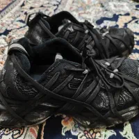 کتونی بالنسیاگا برنگ اسپایدری طوسی مشکی نو ۴۳