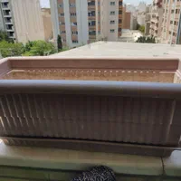 دو عدد گلدان با زیر گلدانی اش|گل و گیاه طبیعی|اصفهان, شیخ اشراق|دیوار