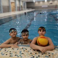 آموزش تخصصی شنا، مبتدی و پیشرفته، استخر|خدمات آموزشی|رشت, خبرنگار|دیوار