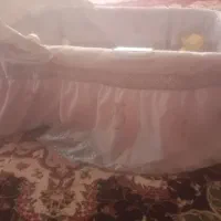 گهواره|تخت و صندلی بچه|شیراز, تاچارا|دیوار