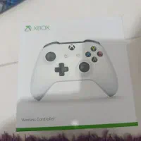 دسته ps4 و دسته xbox فروشی تمیز سالم