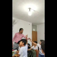 دبیر زبان انگلیسی