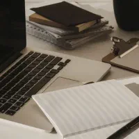 استخدام پاسخگو پیام غیرحضوری با پاداش روزانه