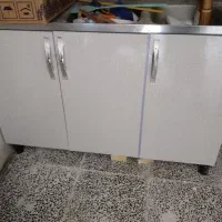 کابینت بدنه فلز