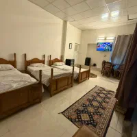 اقامتگاه بومگردی هتل سنتی|اجارهٔ کوتاه‌مدت آپارتمان و سوئیت|شیراز, سیاه سنگ|دیوار