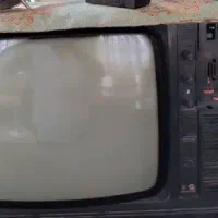 تلویزیون ناسیونال تلفن روسی هندلی قدیمی|کلکسیون اشیاء عتیقه|محلات, |دیوار