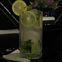 سفارش گیر و صندقدار