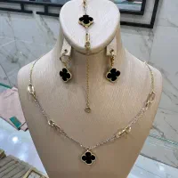 طلای ۱۸ عیار کم اجرت و طلا دست دوم